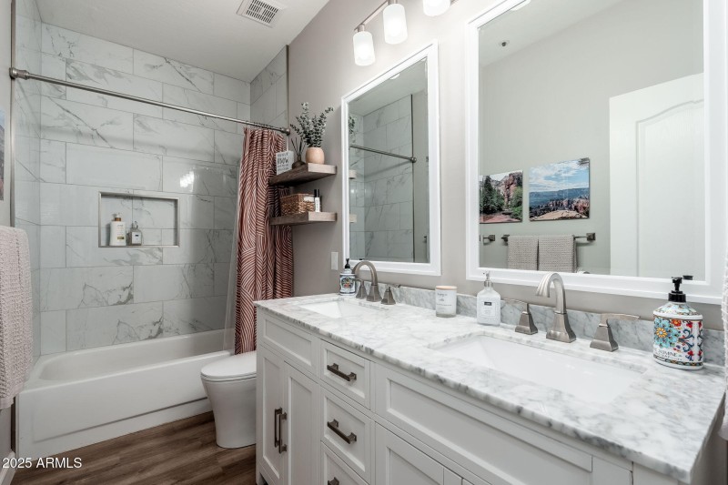 10035 E Janice Way - 21