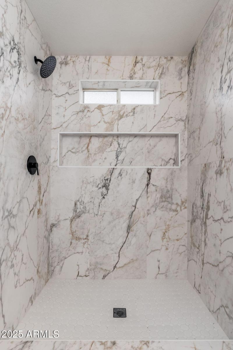 4545 N 67th Ave UNIT 1165 - 18