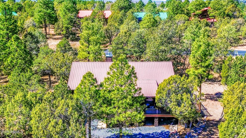 4760-W-Bison-Ln-air-1