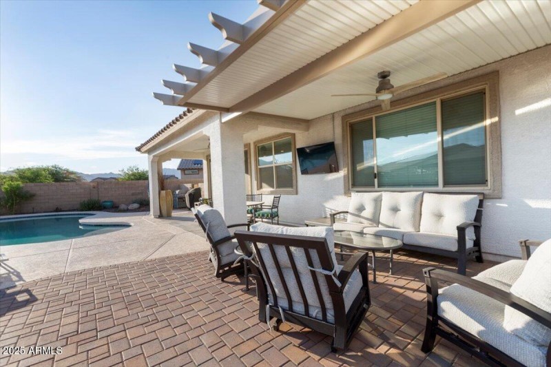 38-18879 W Cholla St