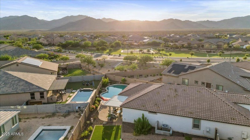 44-18879 W Cholla St