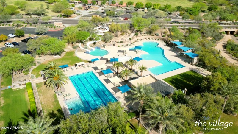 Amazing Community Pools