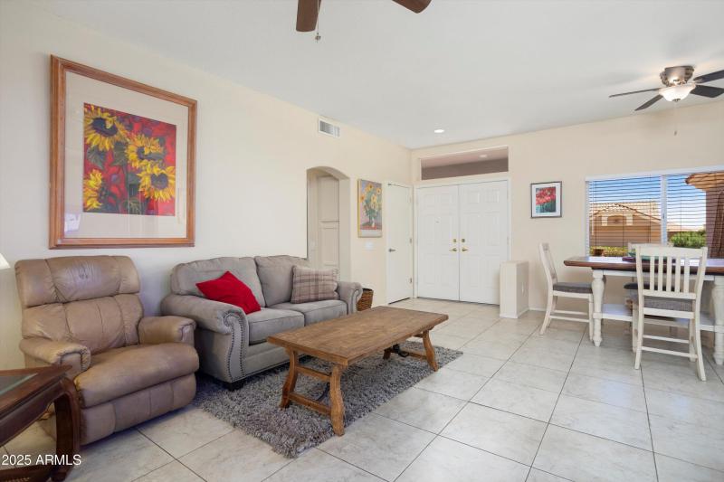 08-15252 W Via Montoya