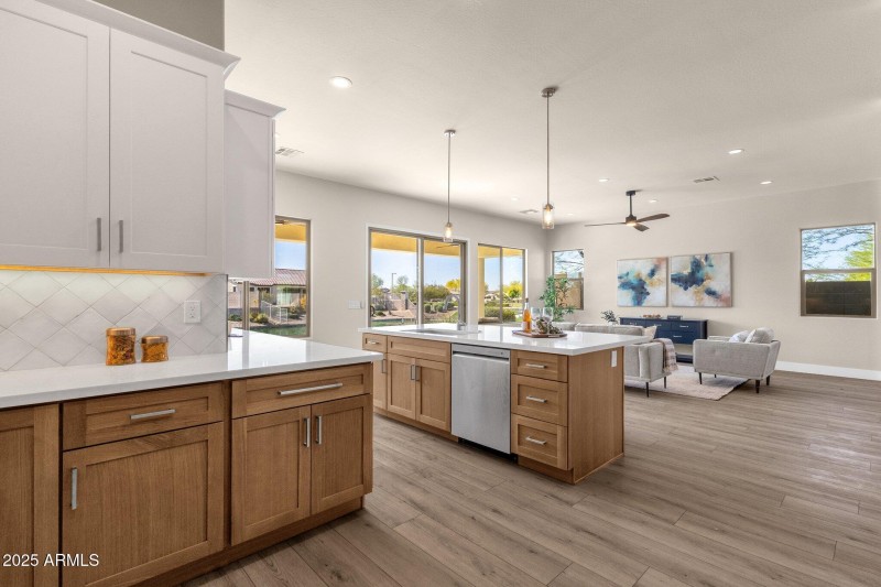 16-web-or-mls-17002-s-178th-ave