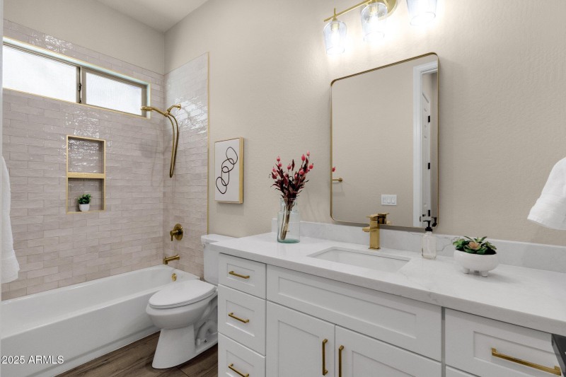 24-web-or-mls-17002-s-178th-ave