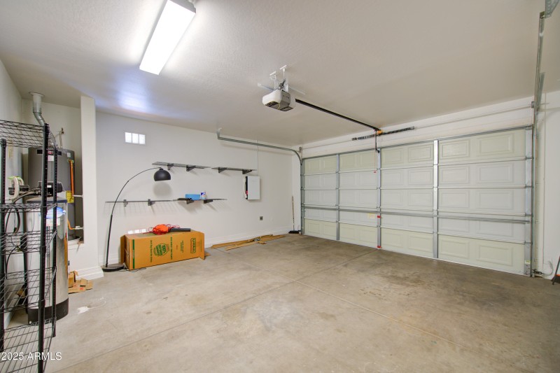Garage 2