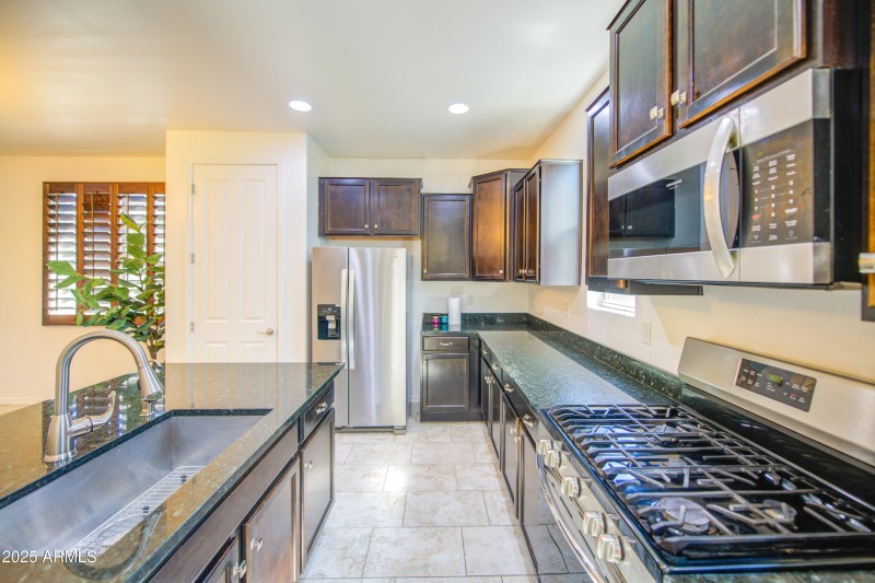 Kitchen 6