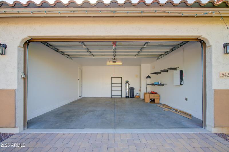 Garage 1