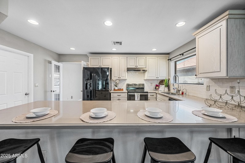12 Kitchen 2