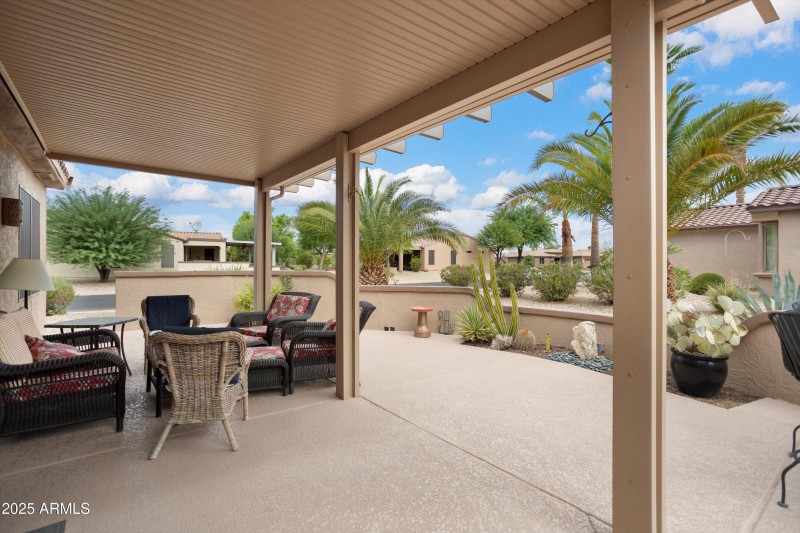 Spacious Covered Patio
