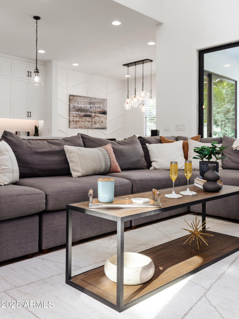 PropertyImageCo_4007N34thSt_WEB-16