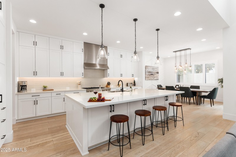 PropertyImageCo_4007N34thSt_WEB-21