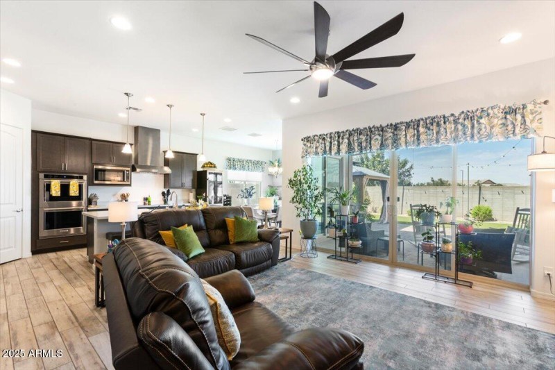 36-22762 E Pegasus Pkwy