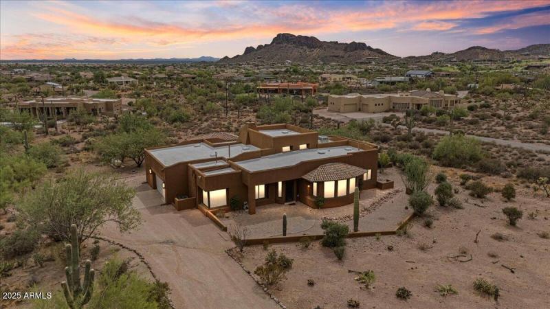 01-DJI_20250901141852_0108_D