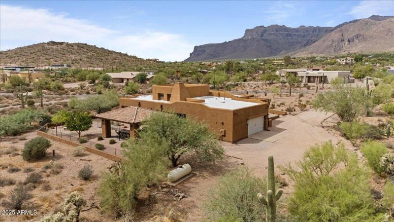 24-DJI_20250901142333_0150_D