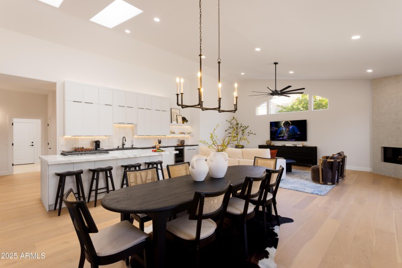 PropertyImageCo_12225ECortezDr_WEB-4