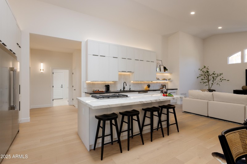 PropertyImageCo_12225ECortezDr_WEB-8