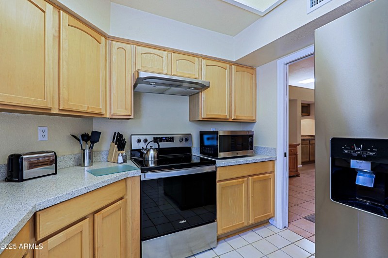 Kitchen 4