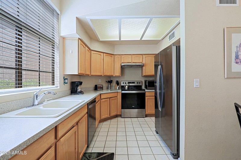 Kitchen 1