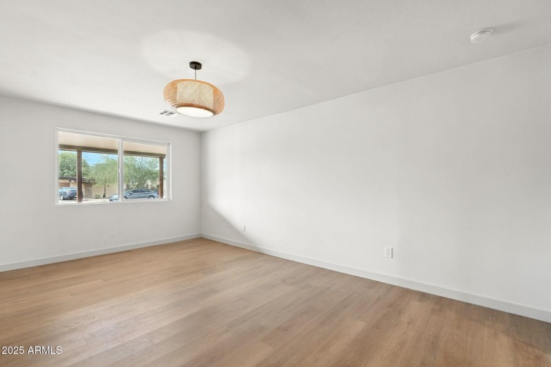 022_Dining Room