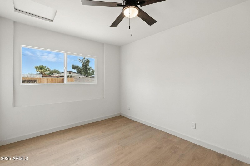 031_Guest Room
