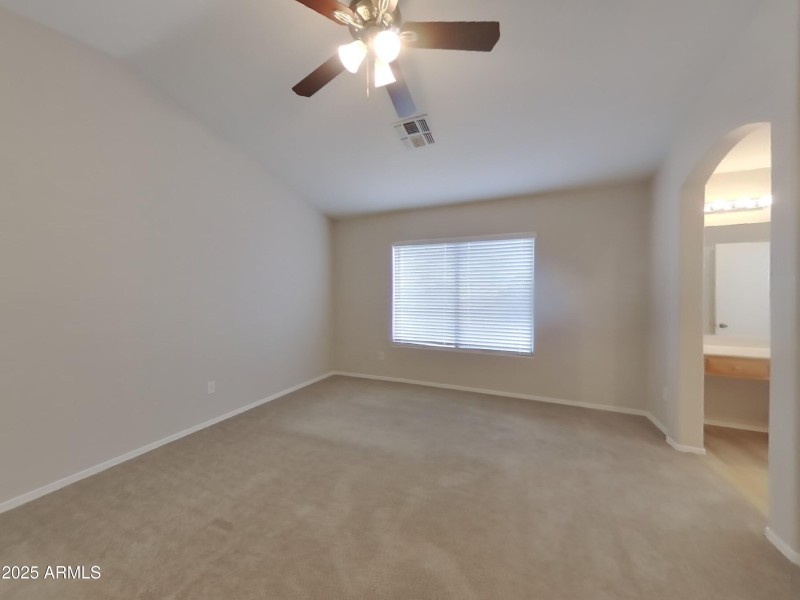 6_pc_hbpQsCKCjm_Ai971czPhX_layout_1