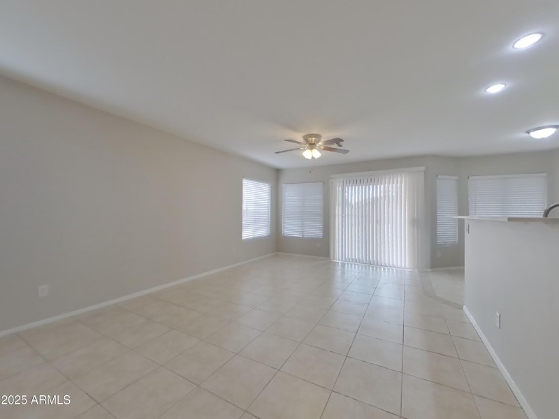 15_pc_bhxY5k1yxm_0ro6sch1GO_layout_2