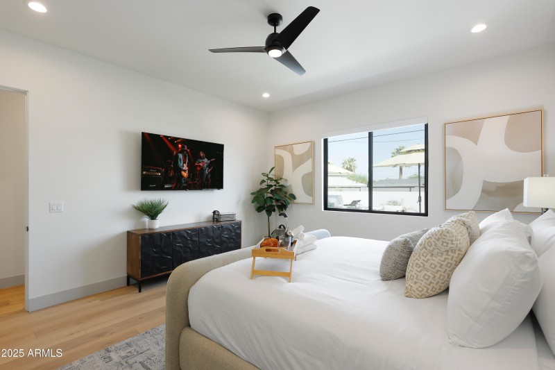 PropertyImageCo_4707N73rdSt_WEB-19