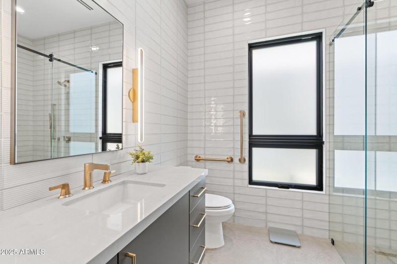 Guest House Bathroom 1