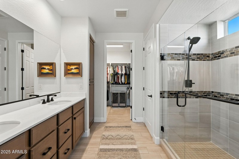 Primary ensuite