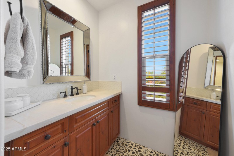 Bedroom 2 Ensuite