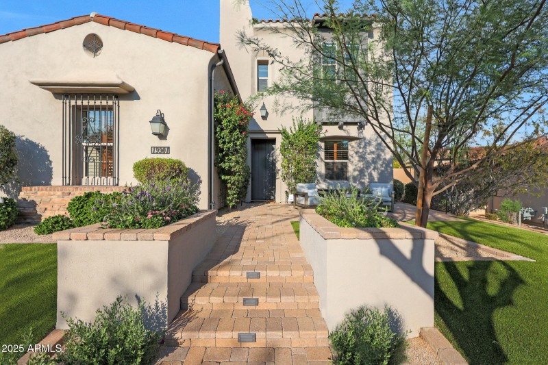 Front Entryway