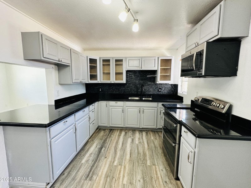 Mesa - 316 North 84th Place (20)