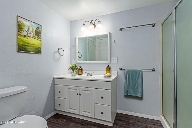 19-Colorado - Bathroom - Farmhouse - 2