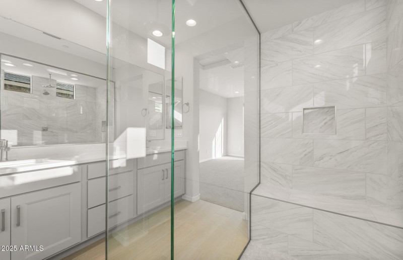 Owner's Bathroom