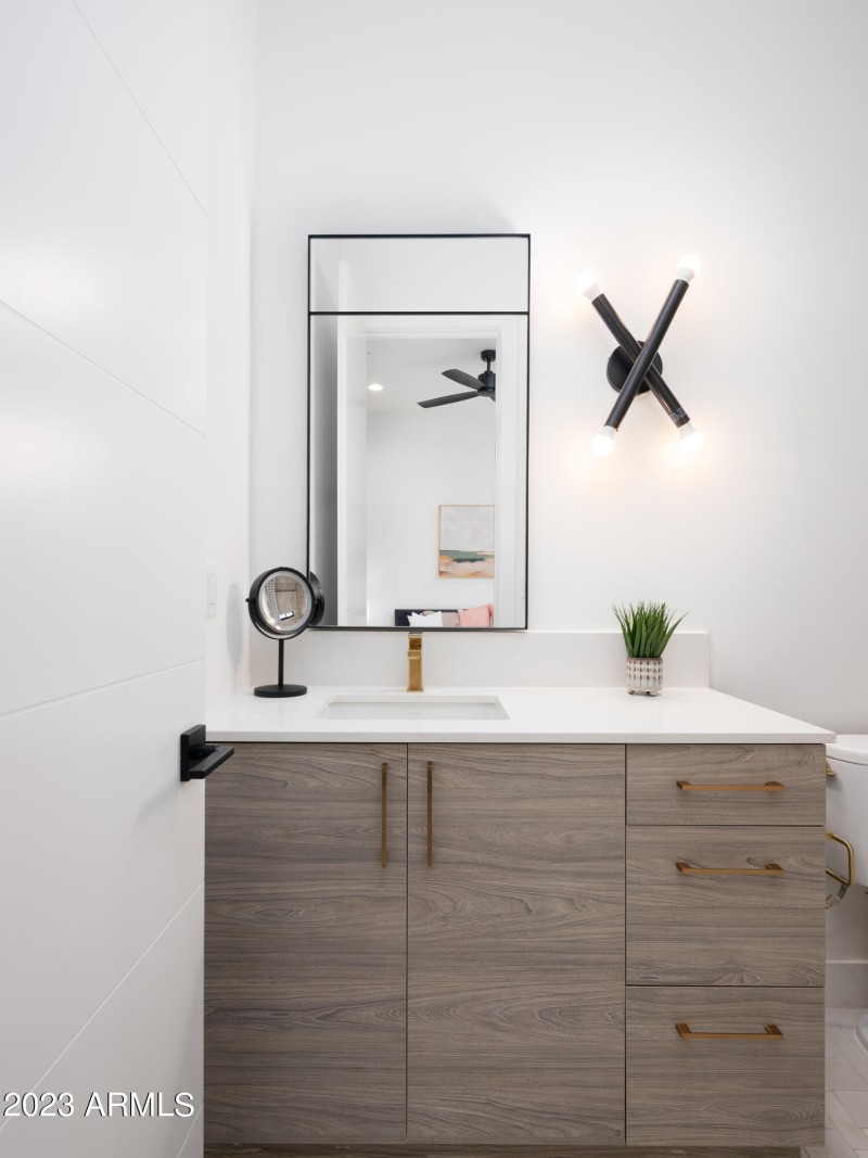 PropertyImageCo_13672N88thPl_WEB-43