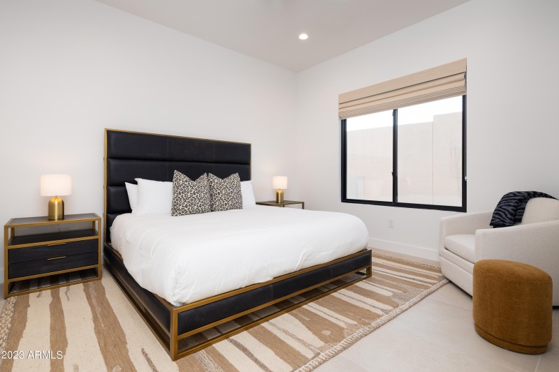 PropertyImageCo_13672N88thPl_WEB-38