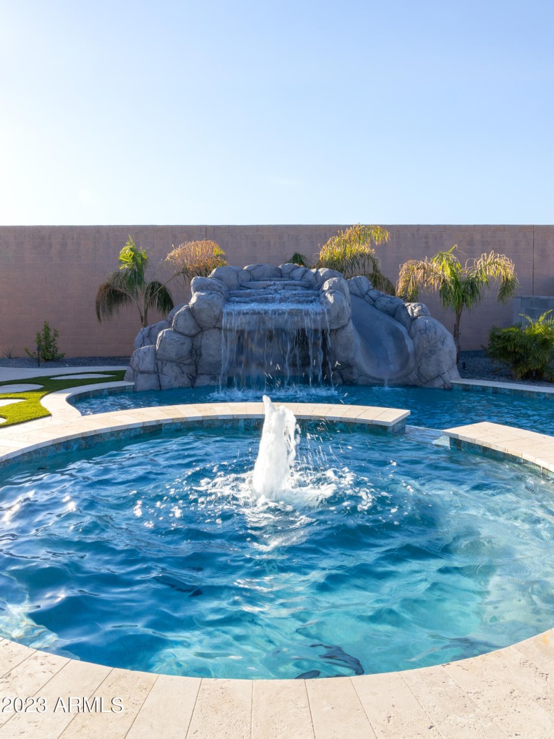 PropertyImageCo_13672N88thPl_WEB-13