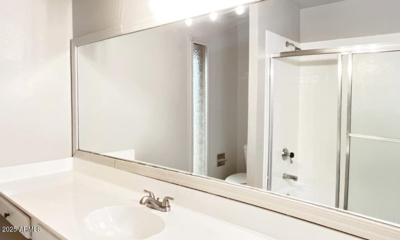 C611152C-04CA-4B5B-9758-158177447E1A_1_1