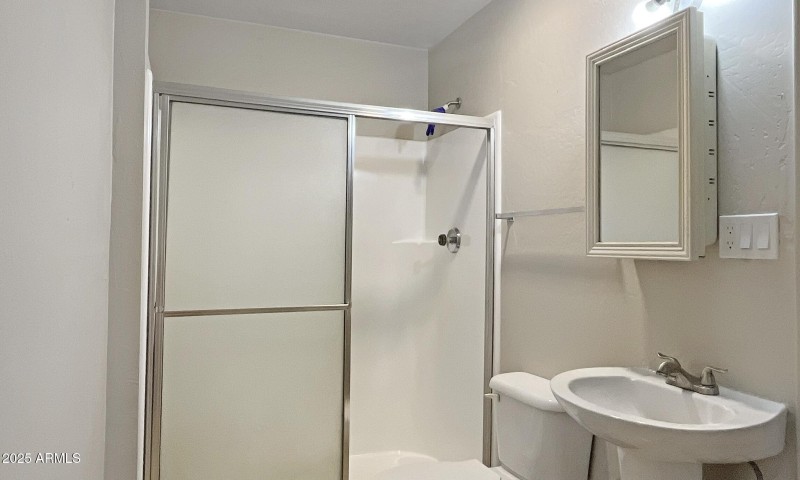 2FB58739-3B0E-439D-B2CB-BC32136B629C_1_1