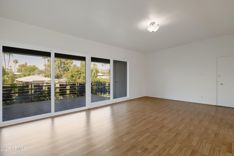 Indoor/Outdoor Living