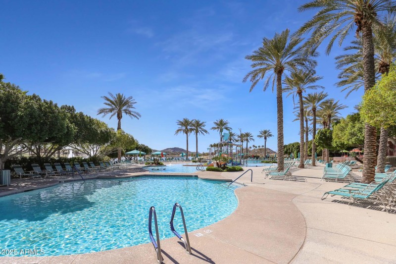 Starpointe Pool