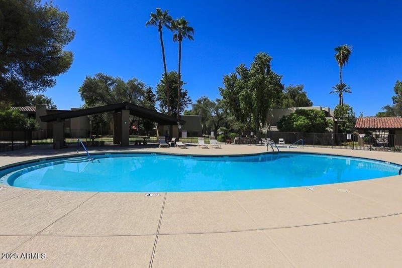 Pool 2