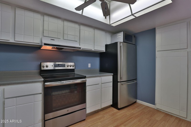 Kitchen 2