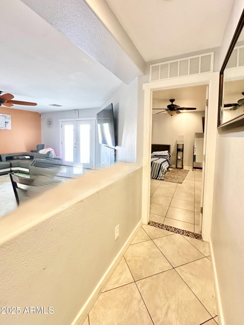 63FD1F1D-41C1-480E-AE10-569334F3255E