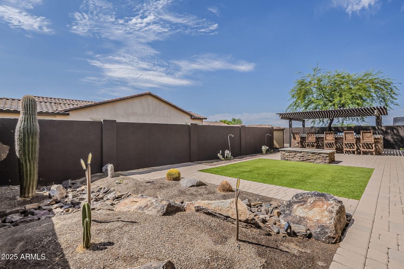 57-web-or-mls-Hazel-57