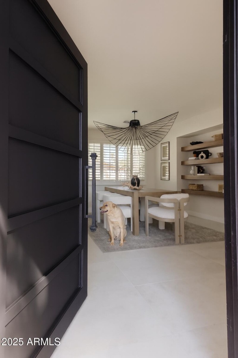 23388E64-7484-4302-9426-EA23ADCD1C63