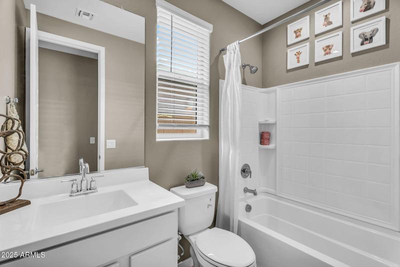 109-web-or-mls-Barrel Race-36 (2)