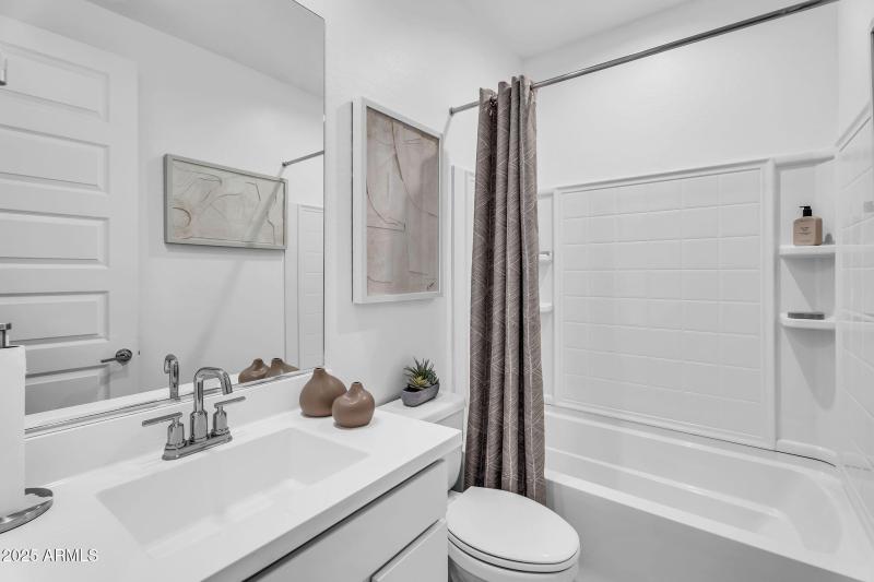 110-web-or-mls-Barrel Race-40 (2)