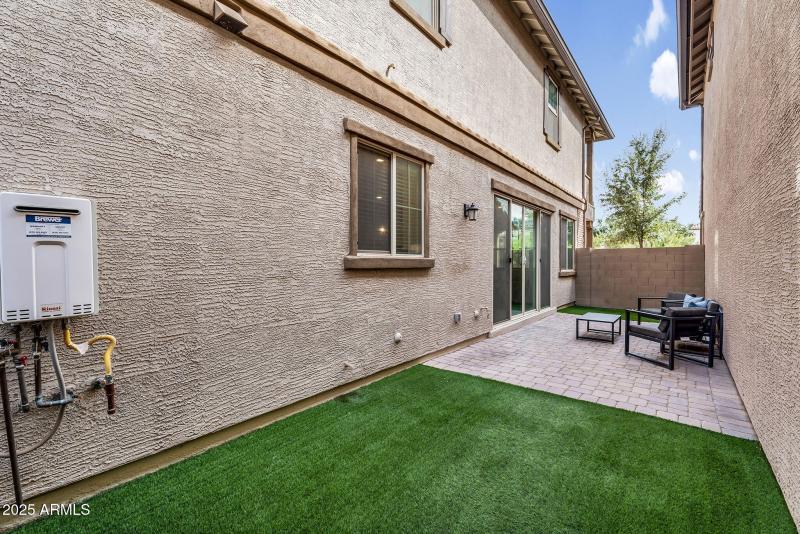 32-web-or-mls-Weatherby-37